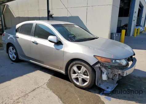 2010 Acura Tsx z USA, uszkodzony, nr VIN JH4CU2F66AC011205